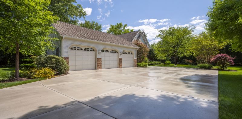 Driveway with Decorative Finish